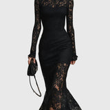 Monica | Élégante Robe Maxi Évasée en Dentelle