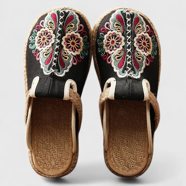 Clarize - Sandales Plates avec Broderies